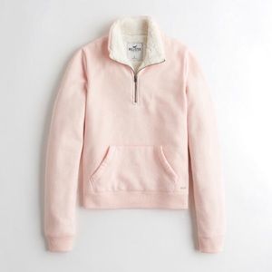 Hollister Sherpa-Lined Half-Zip Sweatshirt  NWT
